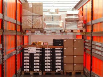 Doppelstock-Planenauflieger